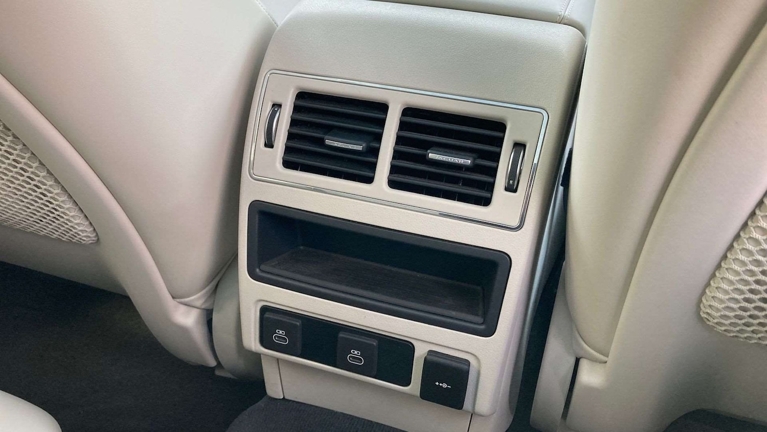 Used Jaguar F-Pace 2024 for sale - 77795630: Photo 18