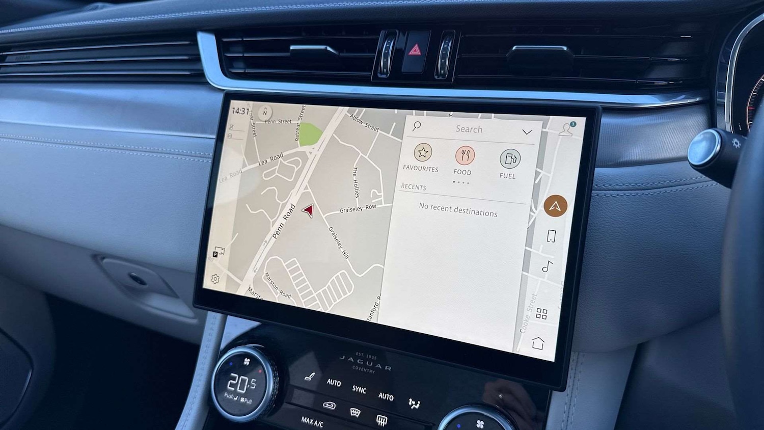 Used Jaguar F-Pace 2024 for sale - 76515542: Photo 11