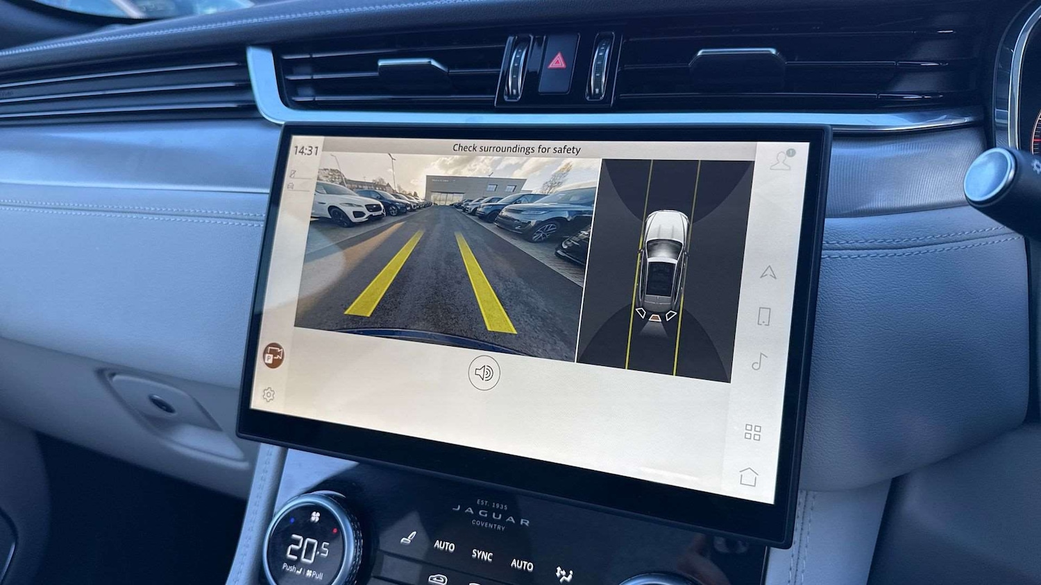 Used Jaguar F-Pace 2024 for sale - 76515542: Photo 12