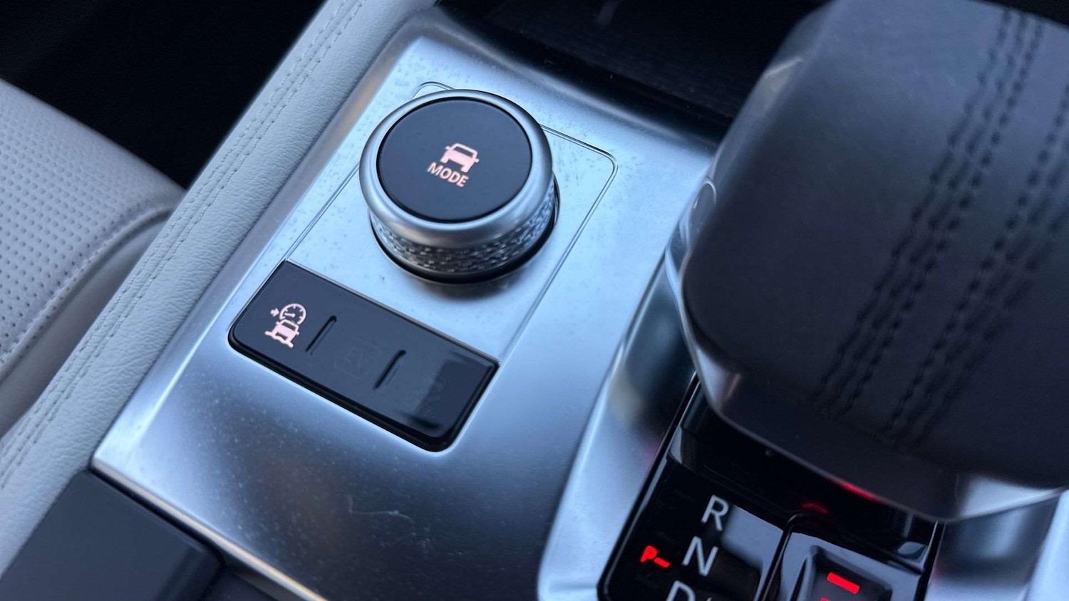 Used Jaguar F-Pace 2024 for sale - 76515542: Photo 32