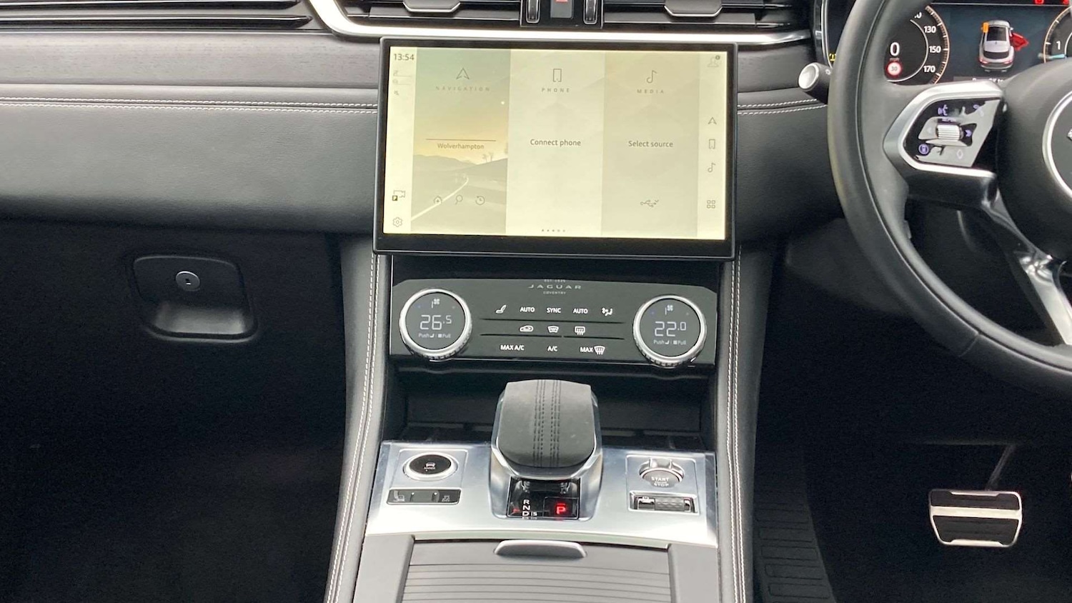 Used Jaguar F-Pace 2024 for sale - 76827621: Photo 14