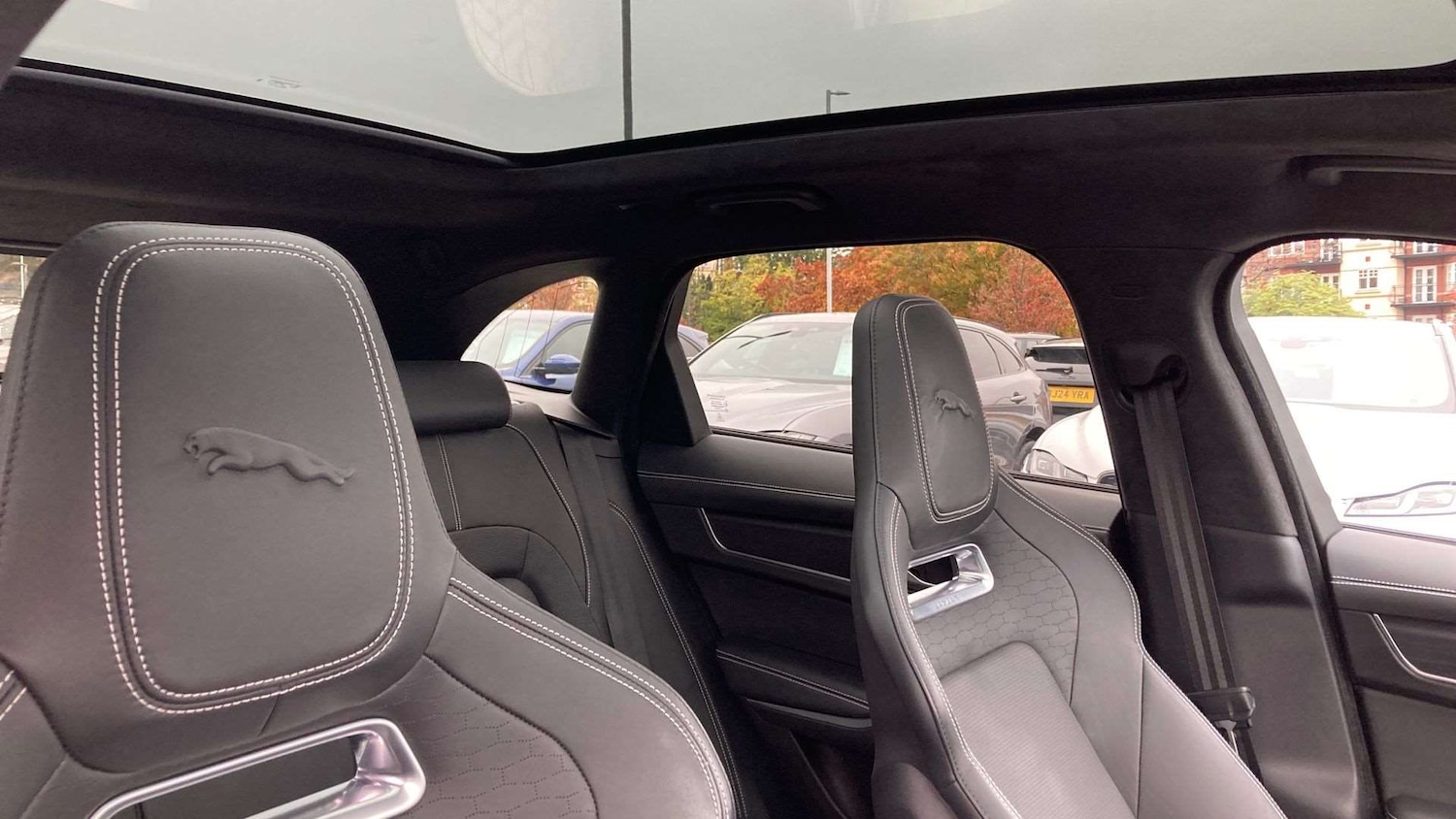 Used Jaguar F-Pace 2024 for sale - 76827621: Photo 21