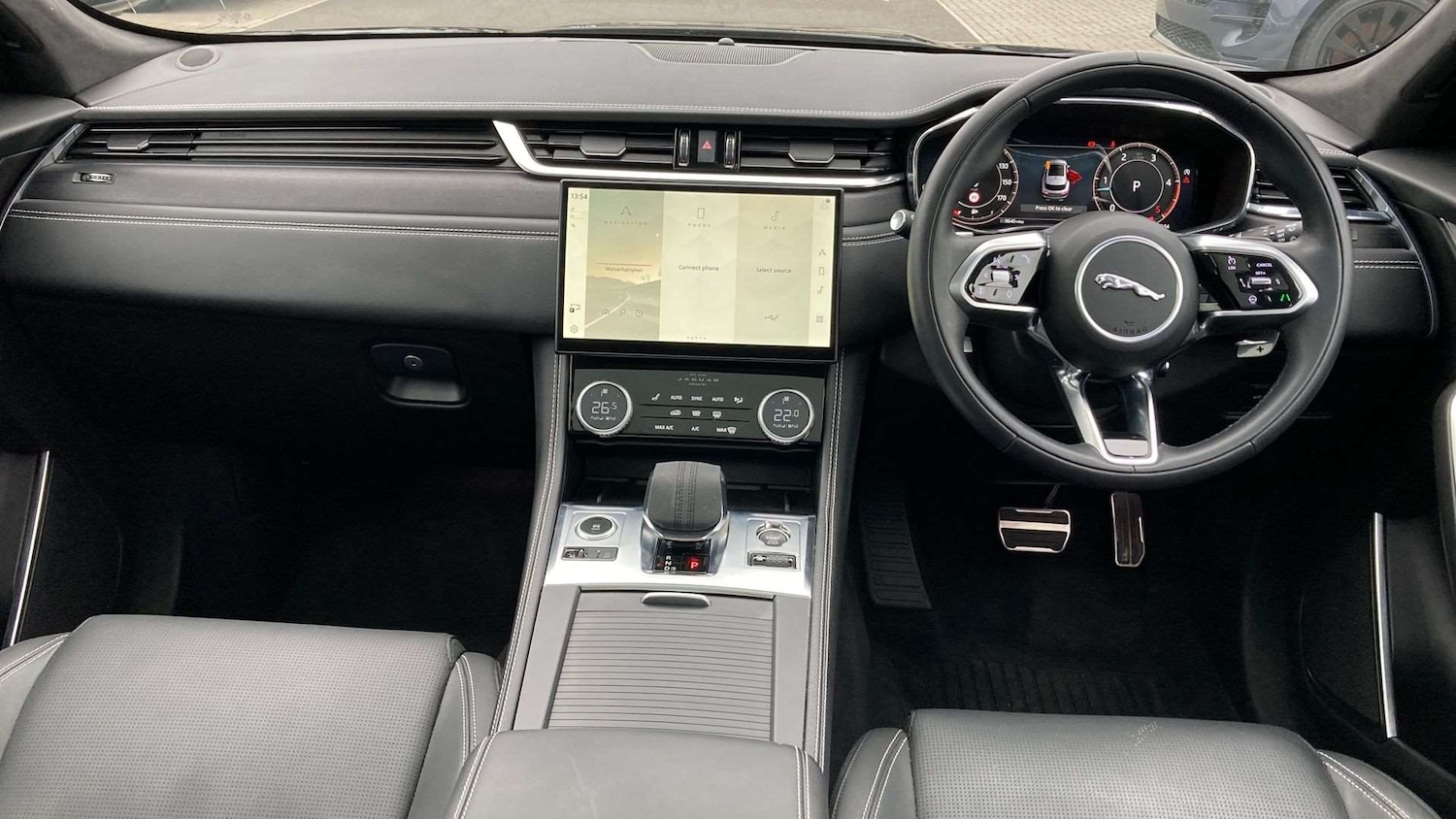 Used Jaguar F-Pace 2024 for sale - 76827621: Photo 28