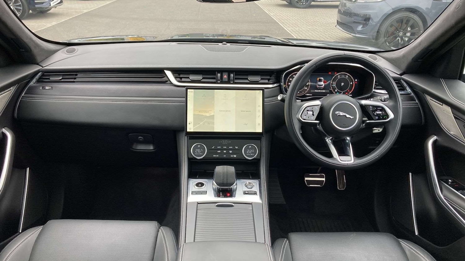 Used Jaguar F-Pace 2024 for sale - 76827621: Photo 9