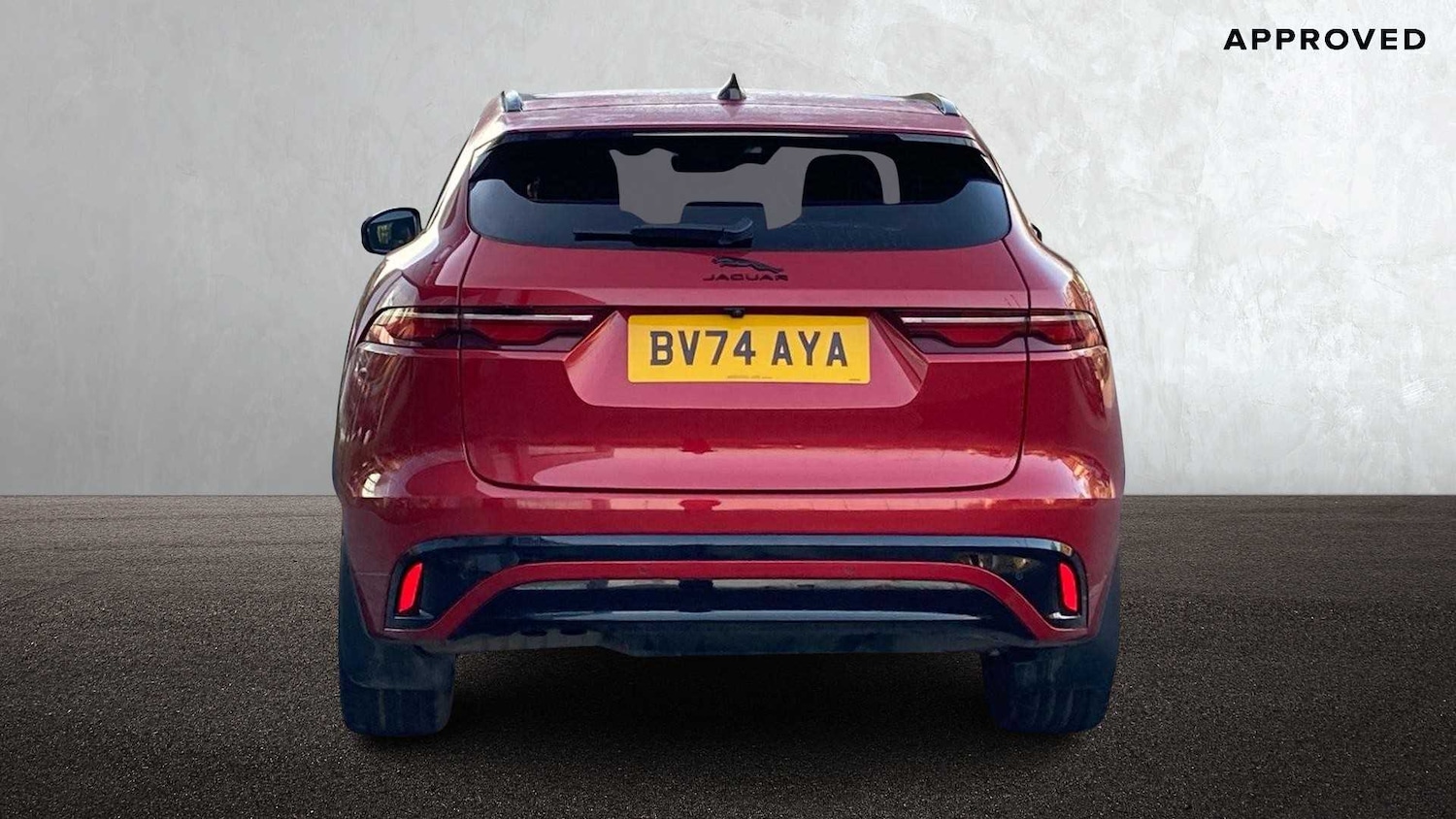 Used Jaguar F-Pace 2024 for sale - 76460427: Photo 6