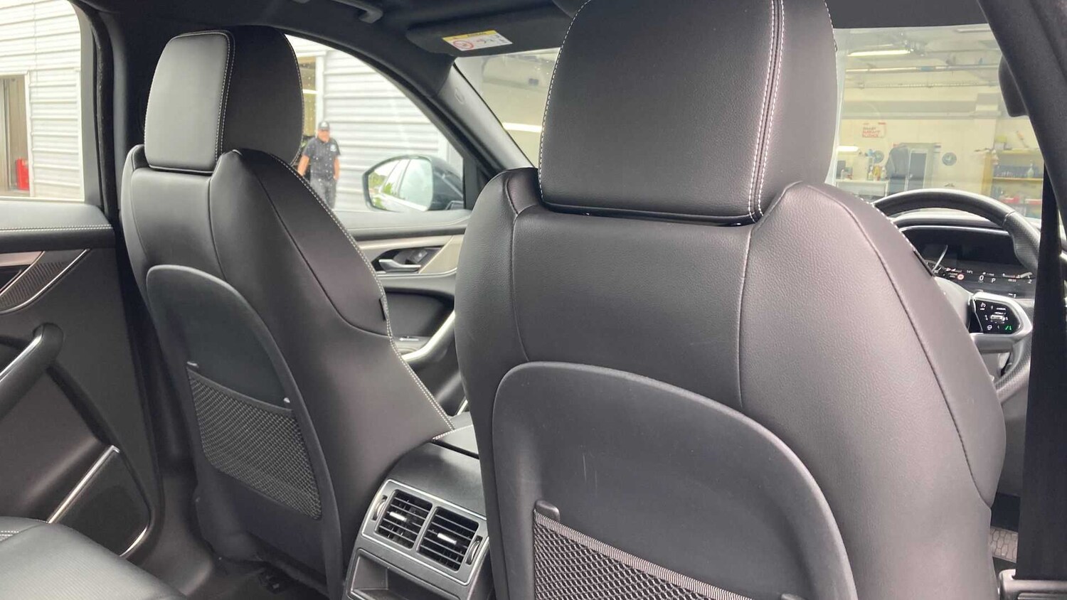 Used Jaguar F-Pace 2023 for sale - 76460683: Photo 29