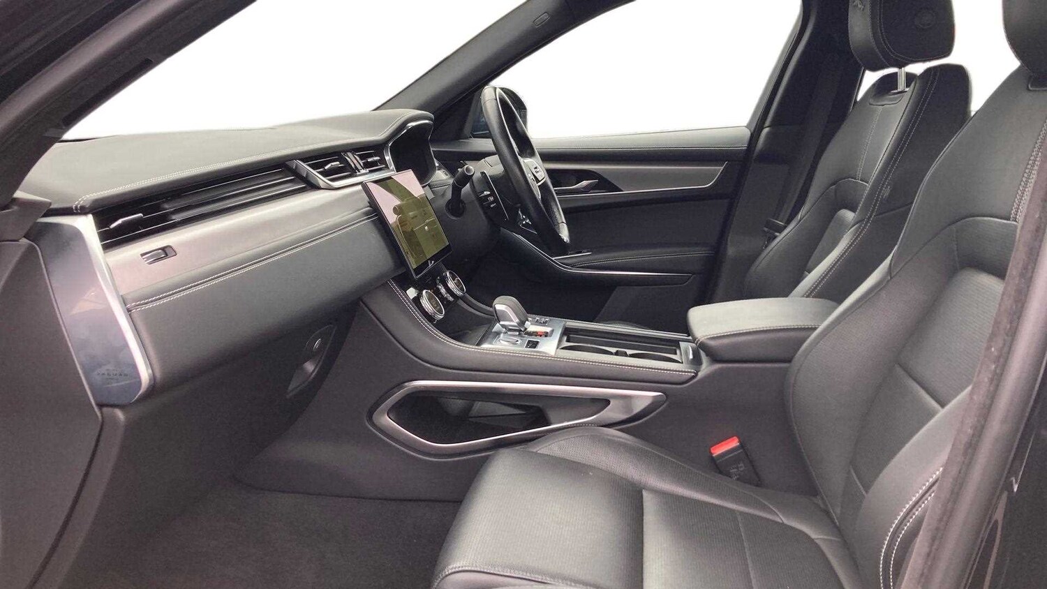 Used Jaguar F-Pace 2023 for sale - 76460683: Photo 3