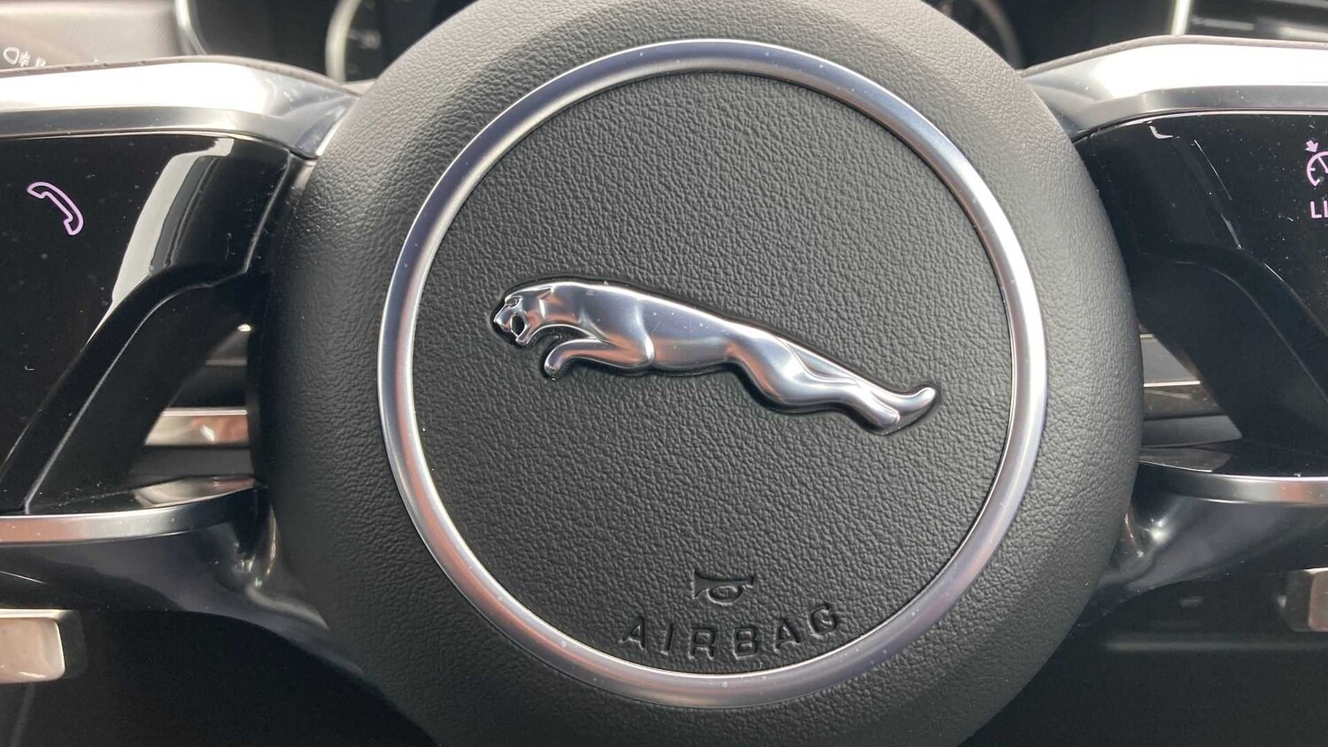 Used Jaguar F-Pace 2023 for sale - 76460683: Photo 33