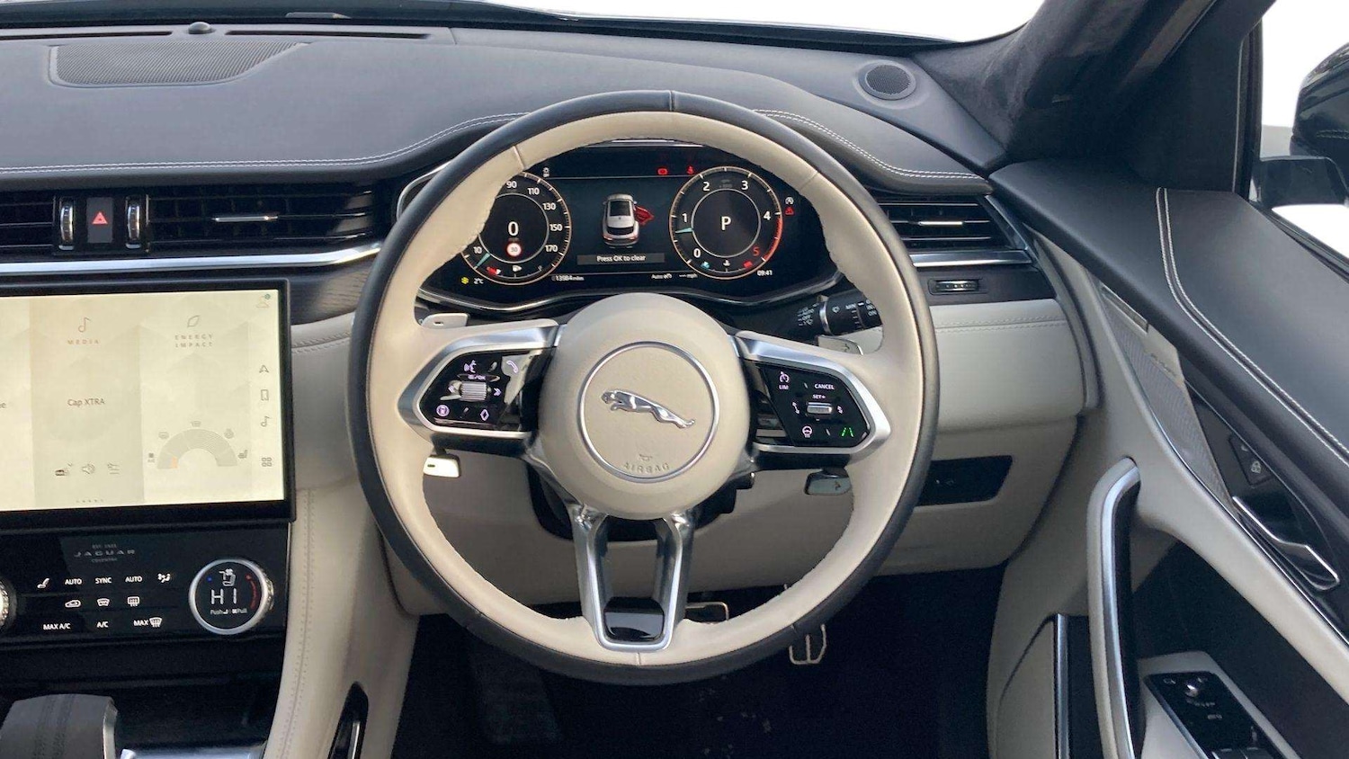 Used Jaguar F-Pace 2024 for sale - 77553108: Photo 15