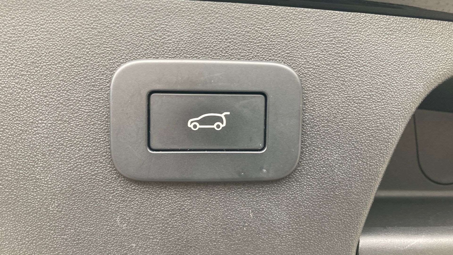 Used Jaguar E-Pace 2024 for sale - 76460550: Photo 23