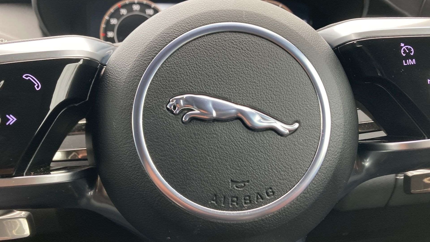 Used Jaguar E-Pace 2024 for sale - 76460550: Photo 35