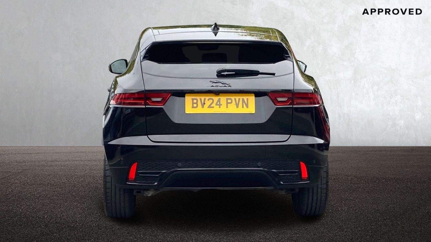 Used Jaguar E-Pace 2024 for sale - 76460550: Photo 6