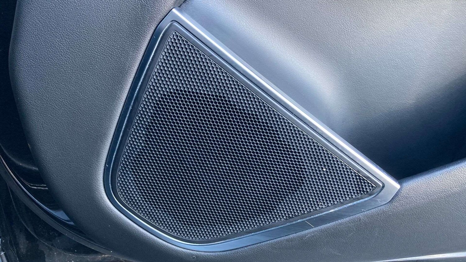 Used Jaguar F-Pace 2023 for sale - 76967715: Photo 24