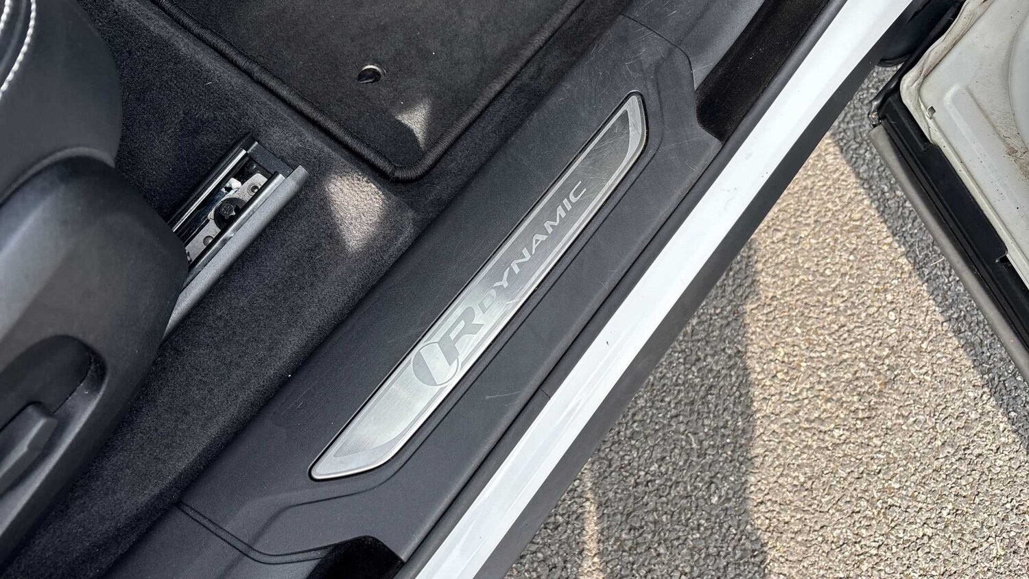 Used Jaguar F-Pace 2023 for sale - 76460519: Photo 23