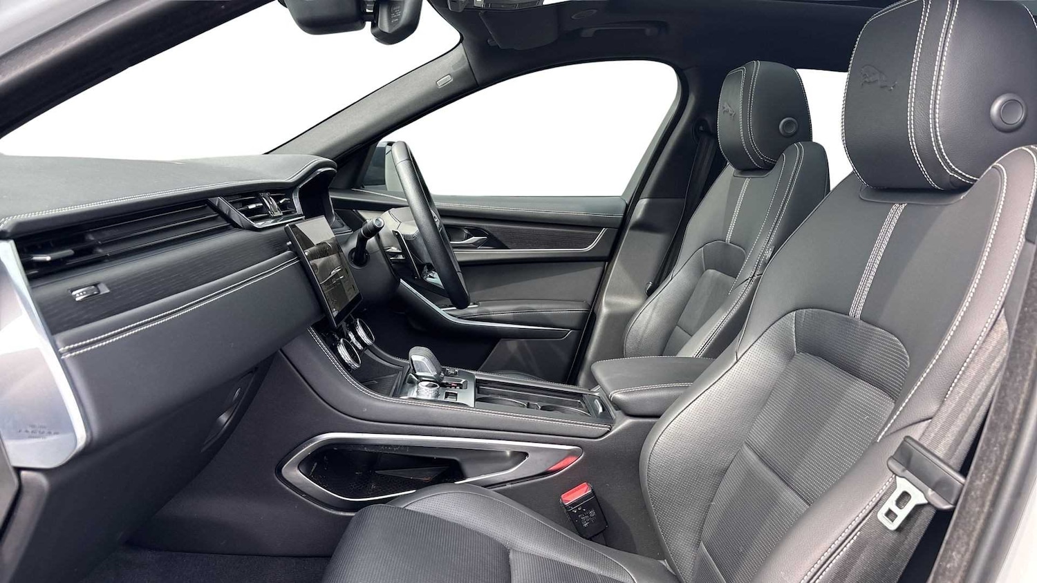 Used Jaguar F-Pace 2023 for sale - 76460519: Photo 3