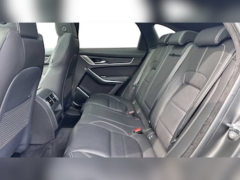 Used Jaguar F-Pace 2023 for sale - 76460519: Photo