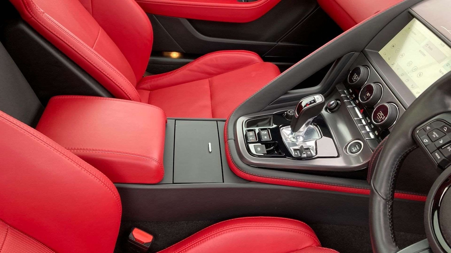 Used Jaguar F-Type 2024 for sale - 77294184: Photo 23