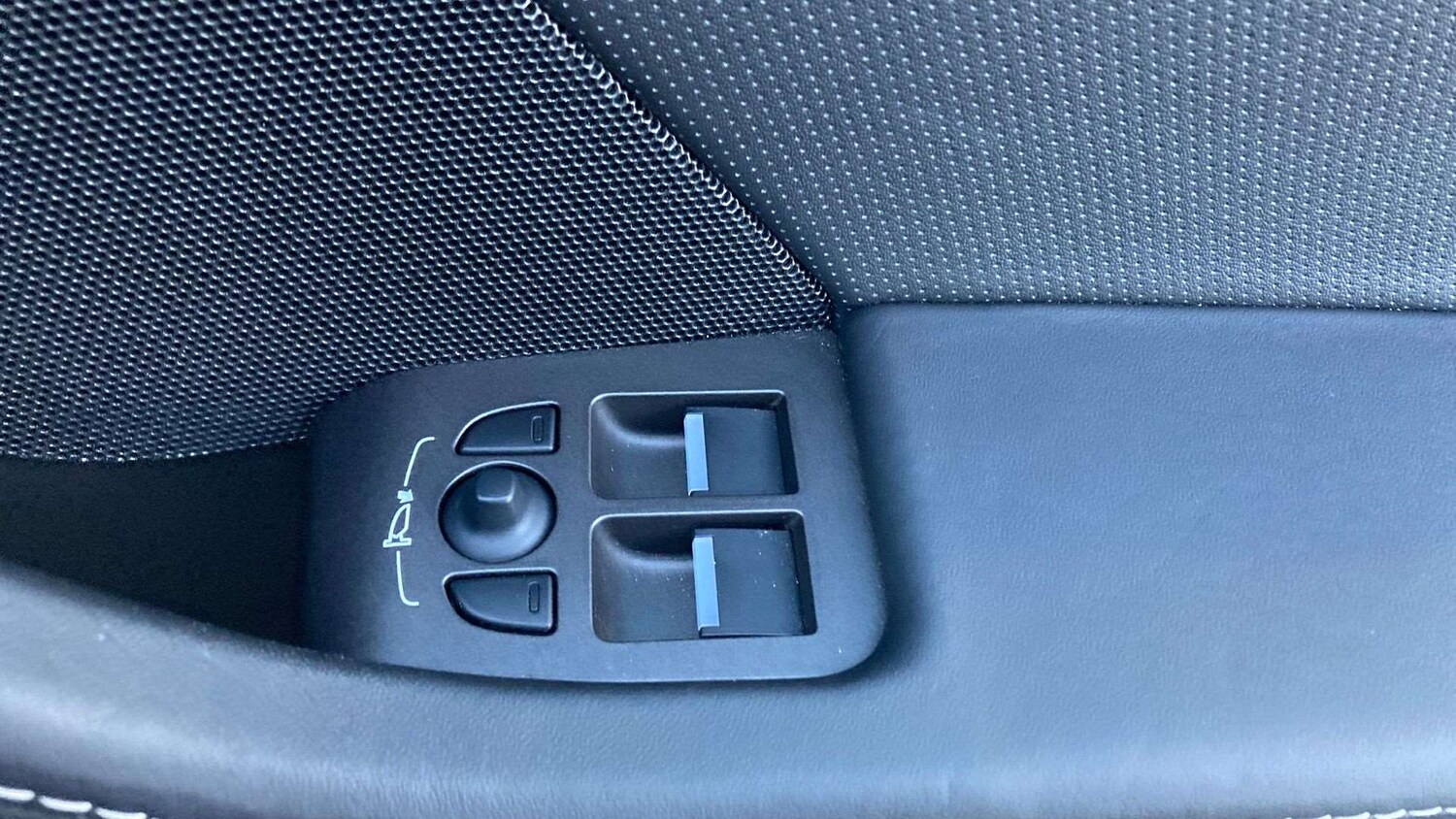 Used Jaguar F-Type for sale - 78089581: Photo 35