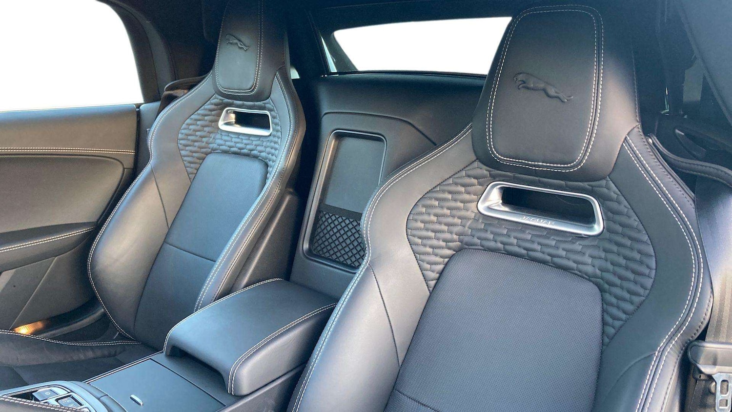 Used Jaguar F-Type for sale - 78089581: Photo 4