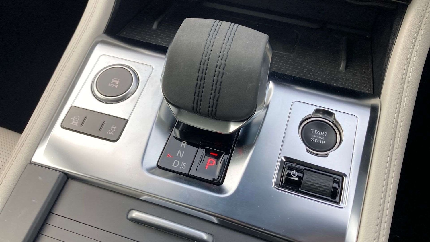 Used Jaguar F-Pace 2023 for sale - 76827708: Photo 13