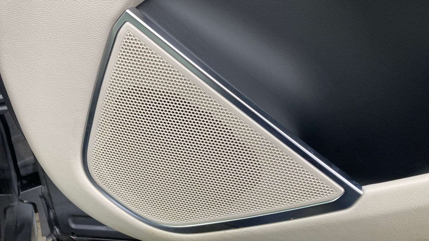 Used Jaguar F-Pace 2023 for sale - 76827708: Photo 24