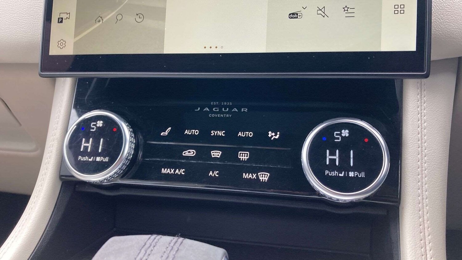 Used Jaguar F-Pace 2022 for sale - 77686595: Photo 28