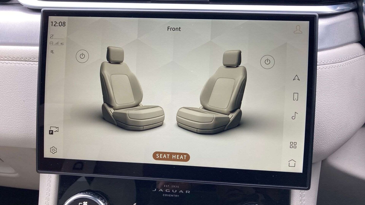 Used Jaguar F-Pace 2022 for sale - 77686595: Photo 32