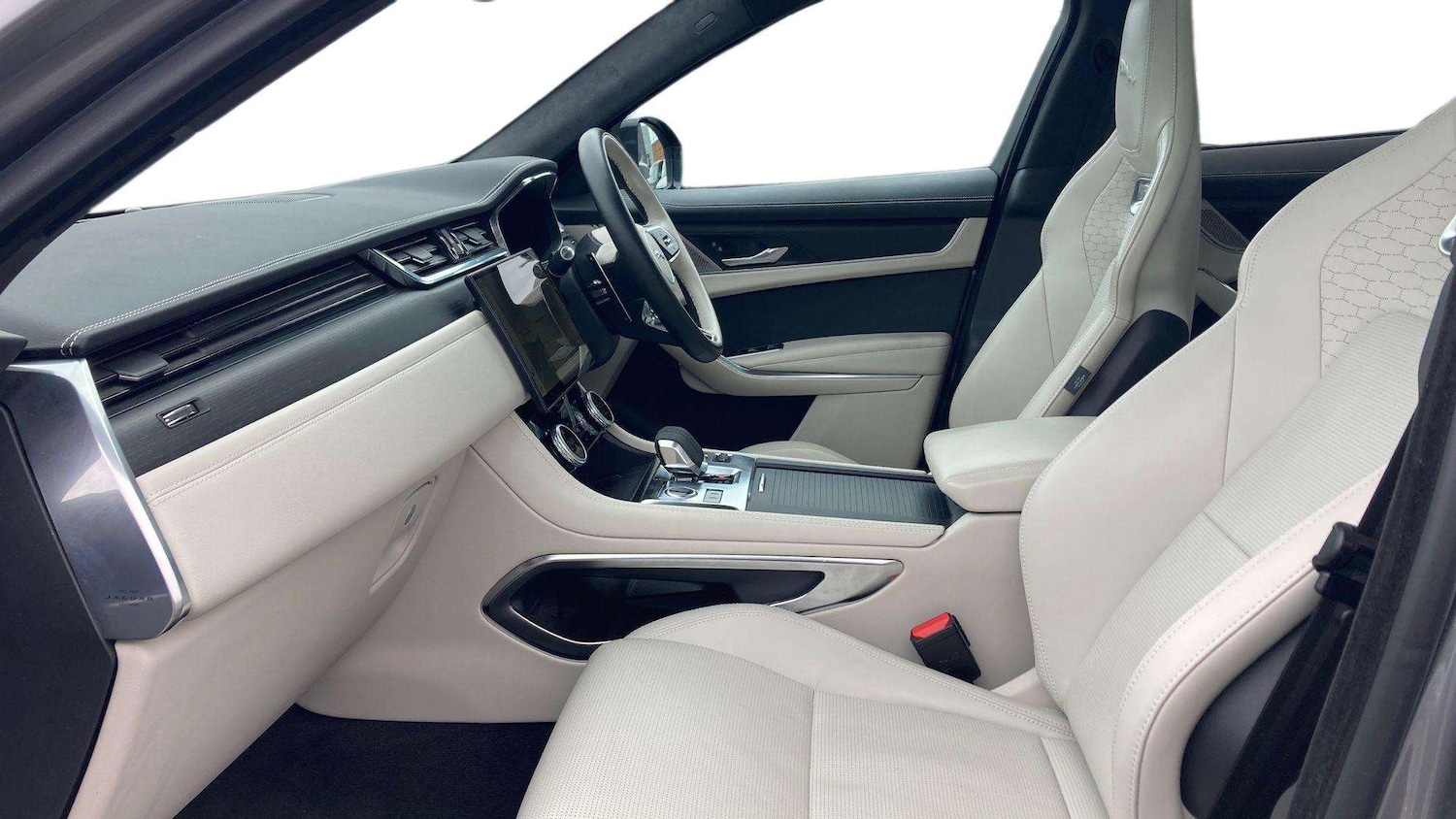 Used Jaguar F-Pace 2024 for sale - 76460014: Photo 3