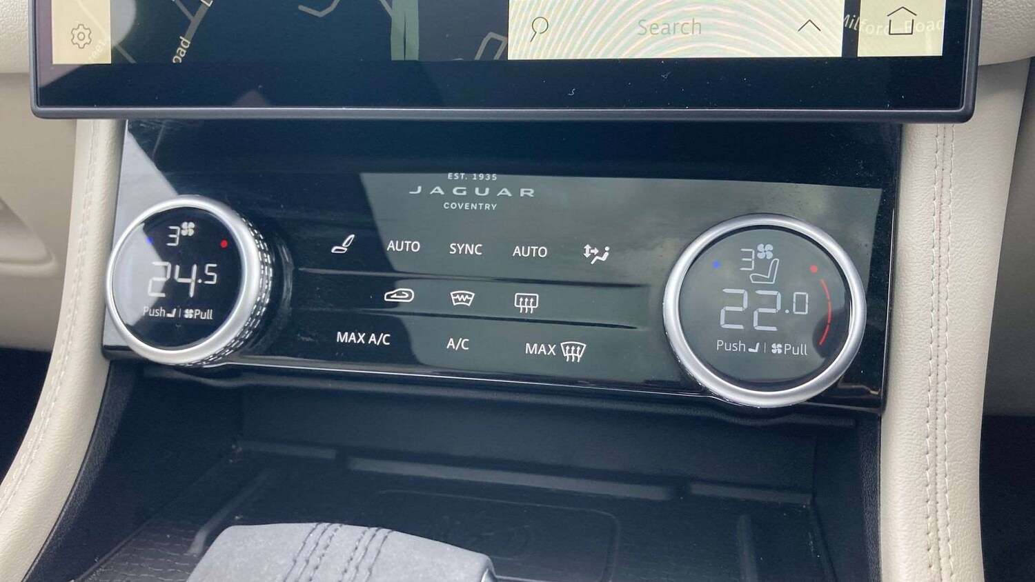 Used Jaguar F-Pace 2024 for sale - 76460014: Photo 32