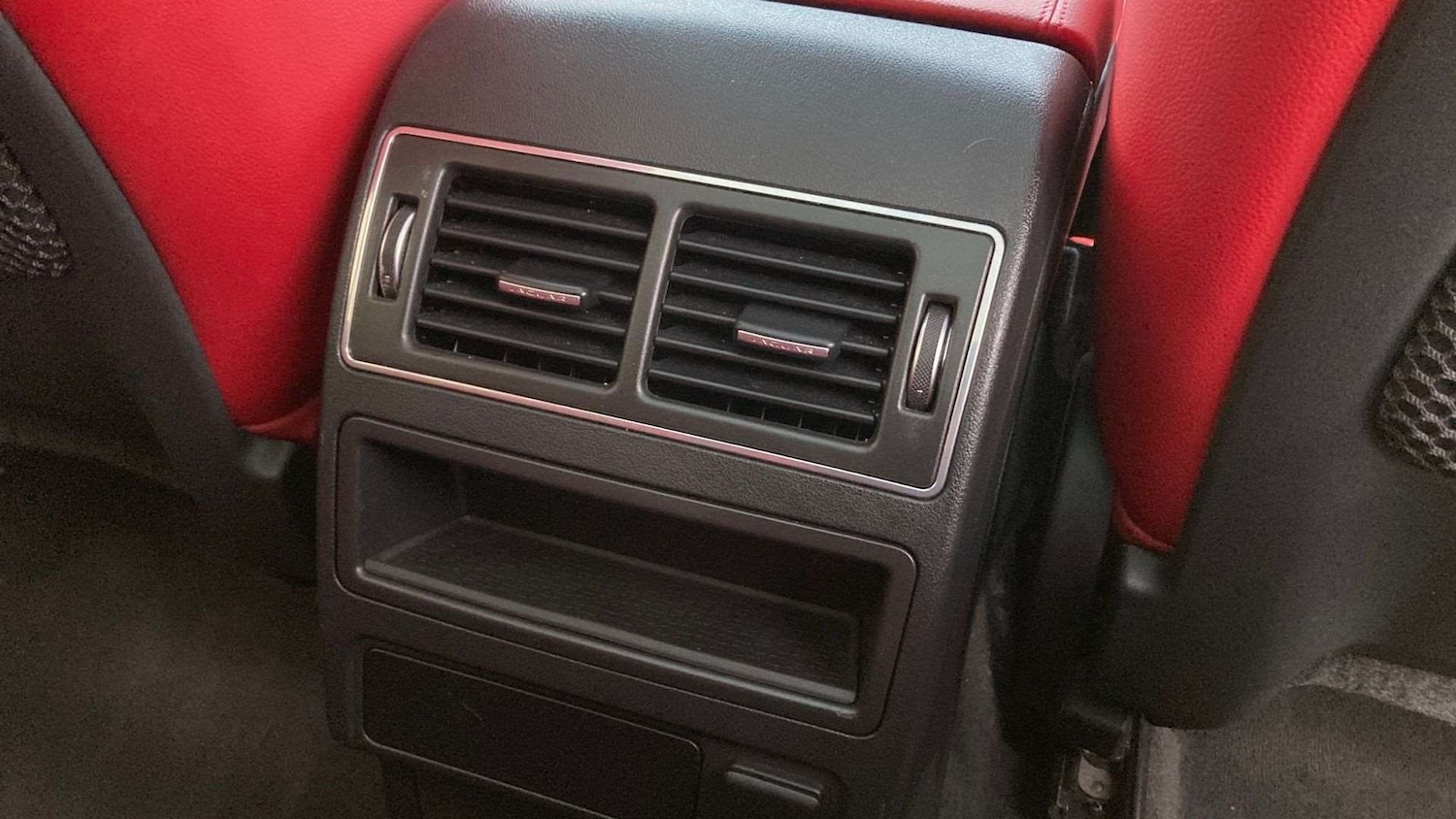 Used Jaguar F-Pace 2023 for sale - 77458454: Photo 18