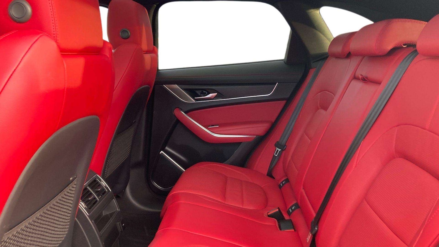 Used Jaguar F-Pace 2023 for sale - 77458454: Photo 4