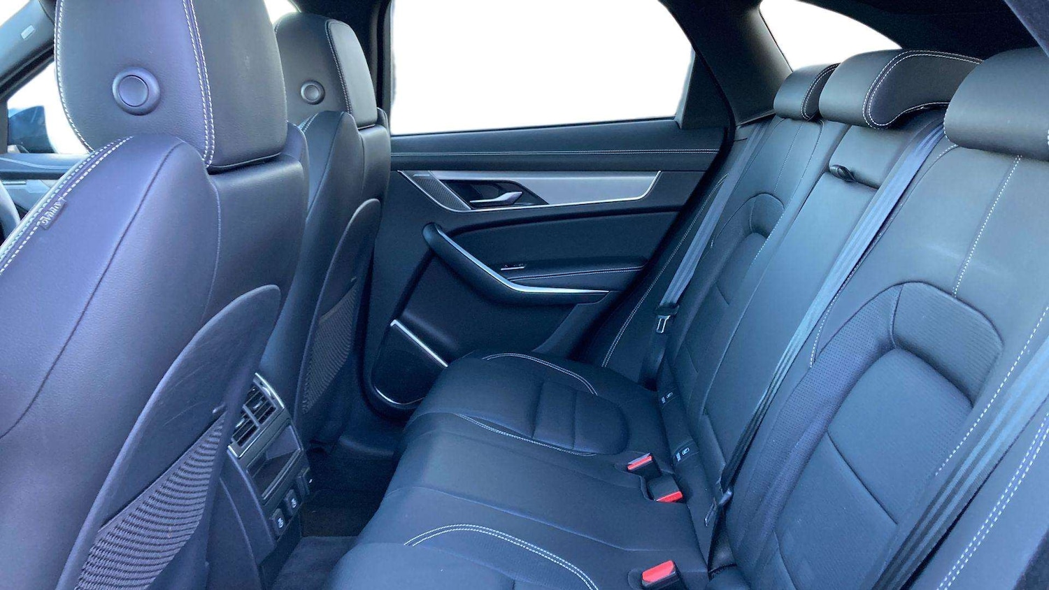 Used Jaguar F-Pace 2024 for sale - 77553139: Photo 4