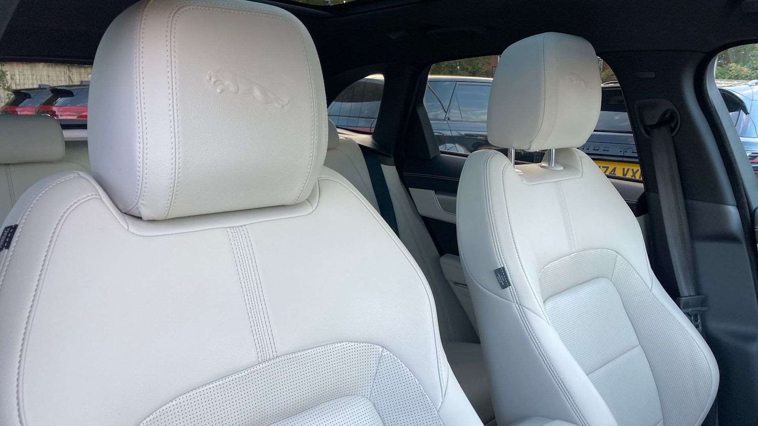 Used Jaguar F-Pace 2023 for sale - 76460585: Photo 27