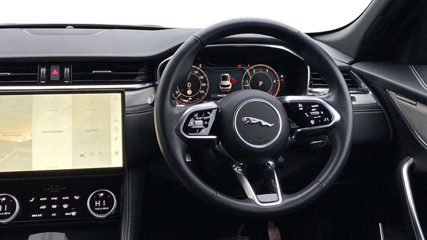 Used Jaguar F-Pace 2023 for sale - 77389869: Photo 15