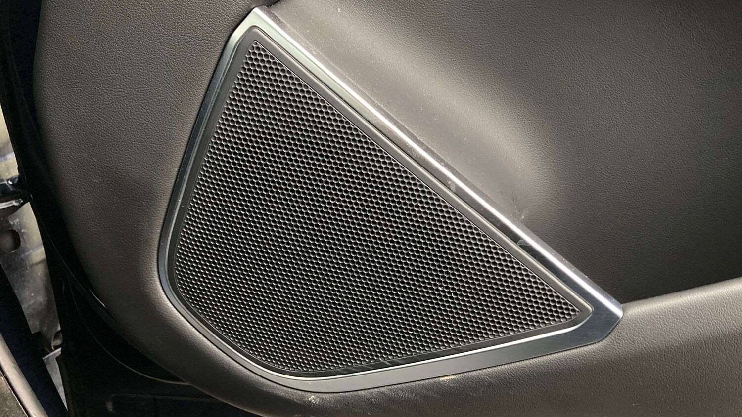 Used Jaguar F-Pace 2023 for sale - 77389869: Photo 24