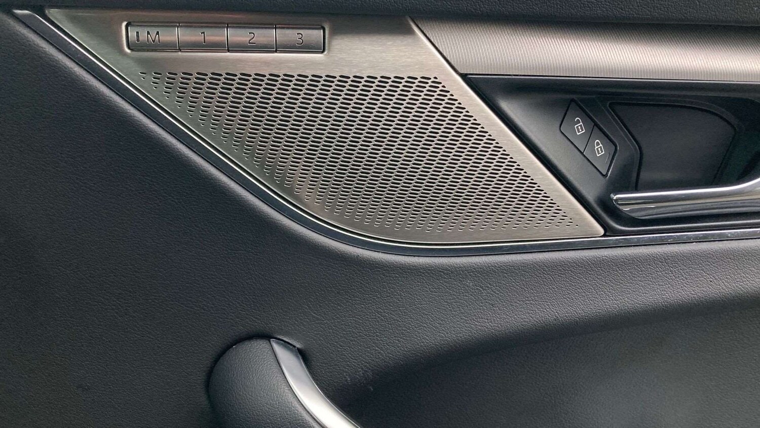 Used Jaguar F-Pace 2023 for sale - 77389869: Photo 25