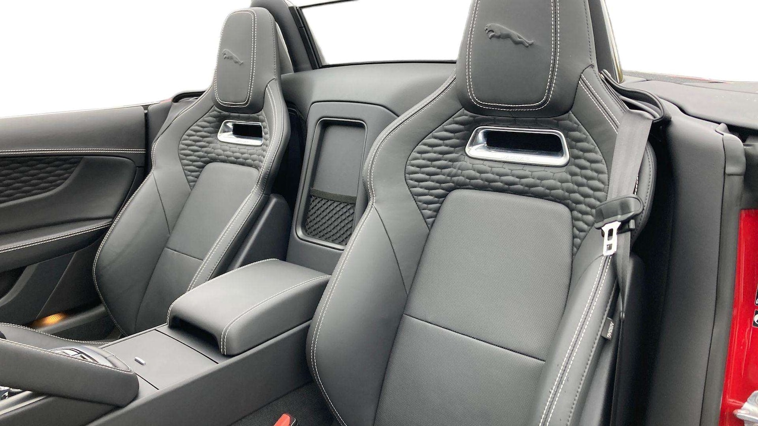 Used Jaguar F-Type 2022 for sale - 77827527: Photo 4