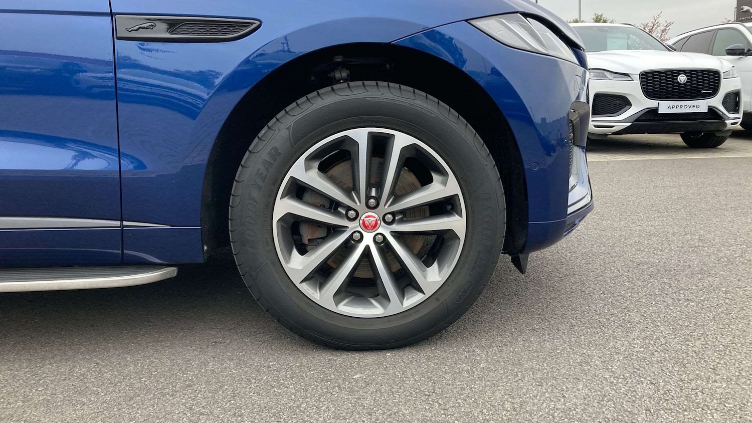 Used Jaguar F-Pace 2021 for sale - 76460498: Photo 8