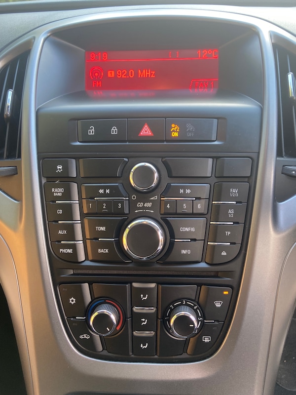 Used Vauxhall Astra 2014 for sale - 76044970: Photo 15