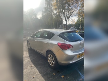 Used Vauxhall Astra 2014 for sale - 76044970: Photo 4