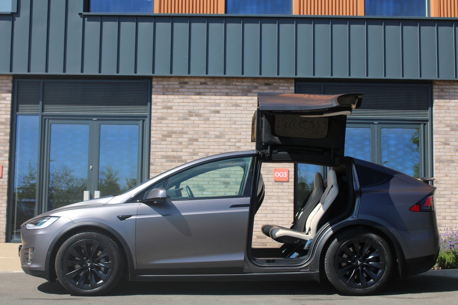 Used Tesla Model X 2020 for sale - 76072932: Photo 6