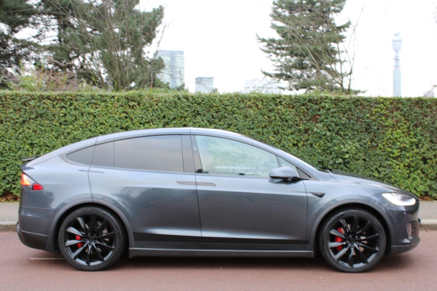 Used Tesla Model X 2017 for sale - 77016786: Photo 4