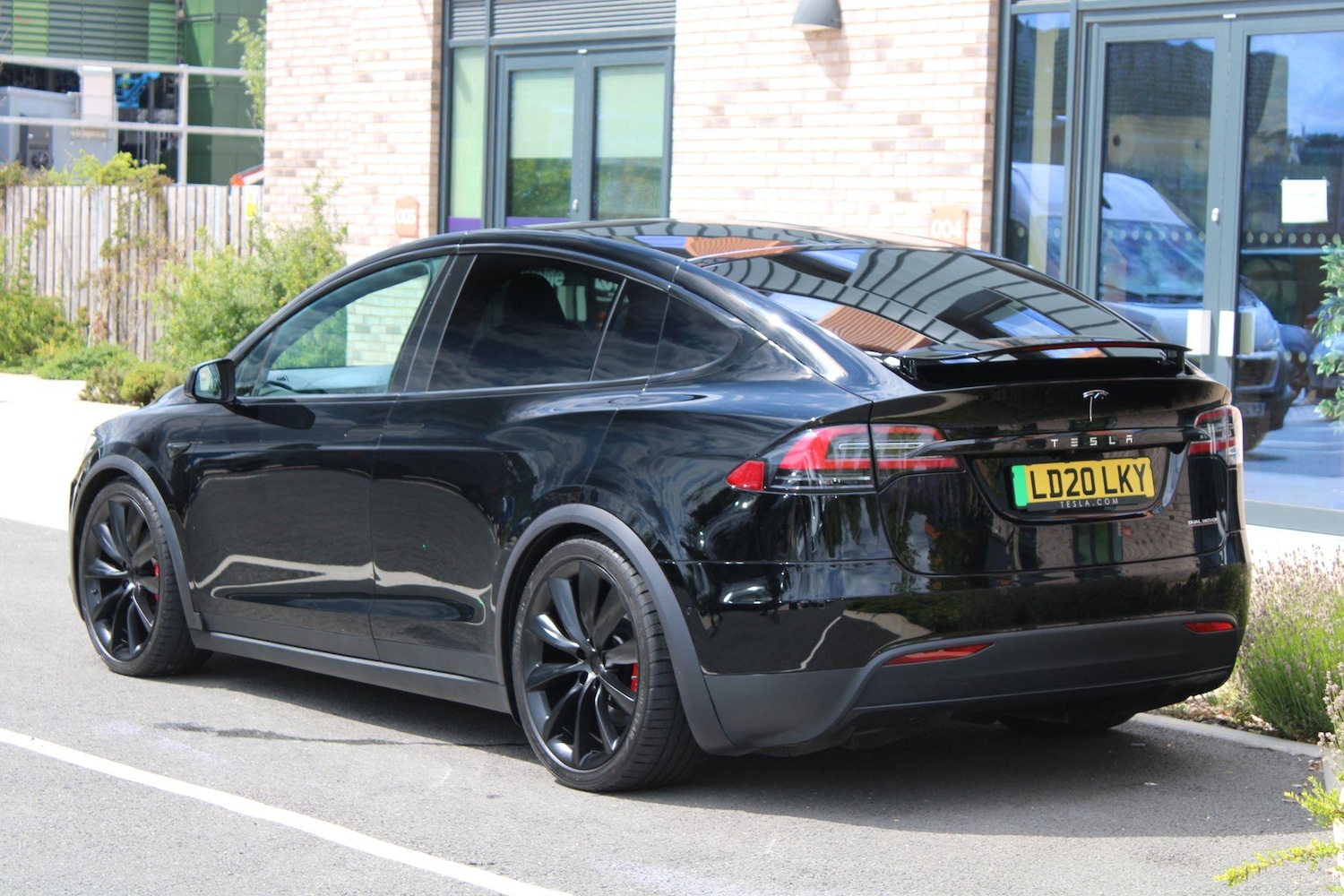 Used Tesla Model X 2020 for sale - 76987760: Photo 9