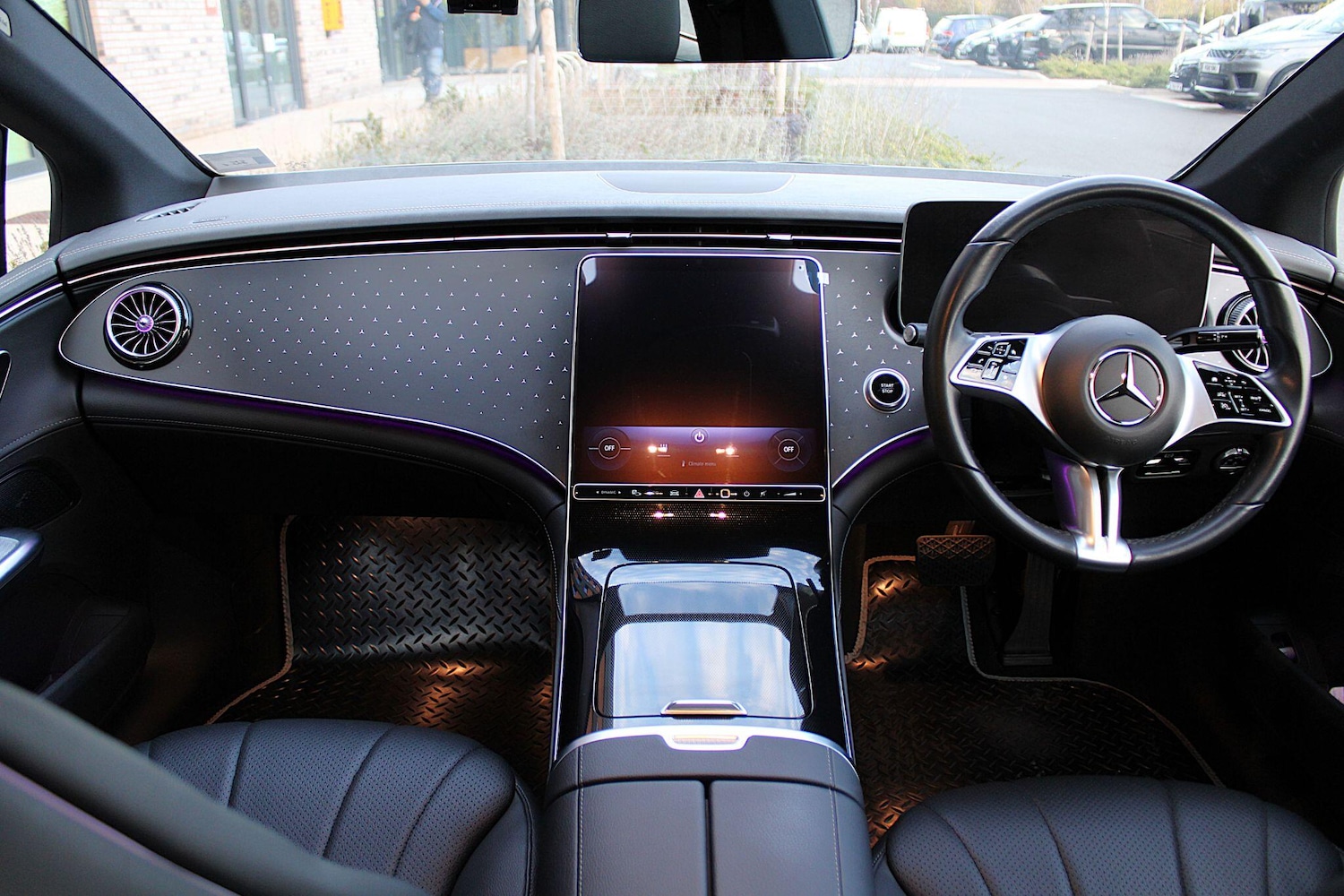 Used Mercedes-Benz EQA 2023 for sale - 76388168: Photo 10