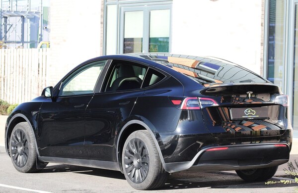 Used Tesla Model Y 2022 for sale - 75310499: Photo 7