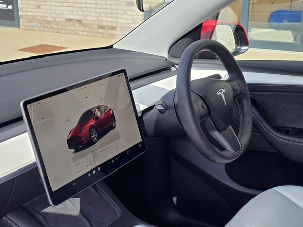 Used Tesla Model Y 2023 for sale - 74920262: Photo 10