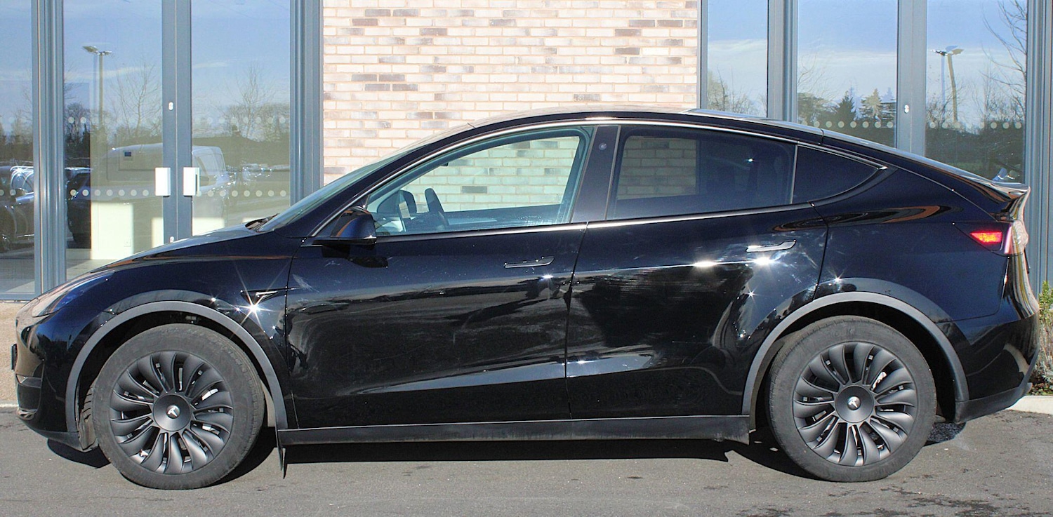 Used Tesla Model Y 2023 for sale - 76485460: Photo 5