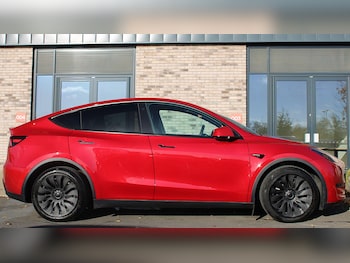 Used Tesla Model Y 2022 for sale - 75646298: Photo
