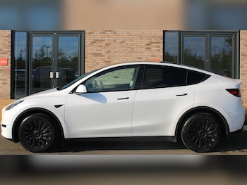 Used Tesla Model Y 2022 for sale - 76988554: Photo