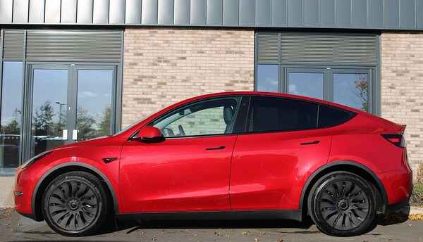 Used Tesla Model Y 2022 for sale - 76152328: Photo 5